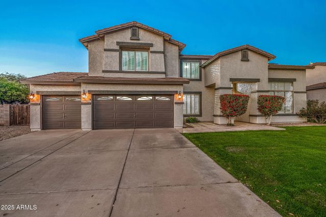 2750 E Milky Way, Gilbert, AZ 85295