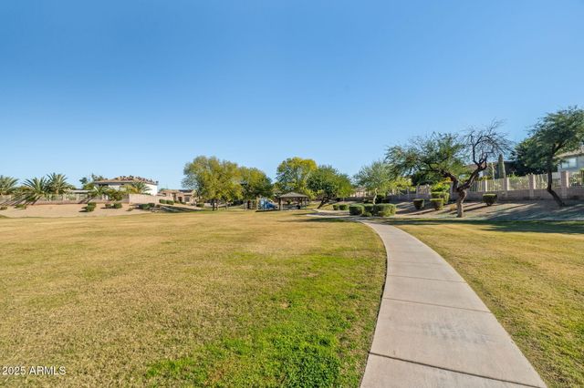 2750 E Milky Way, Gilbert, AZ 85295