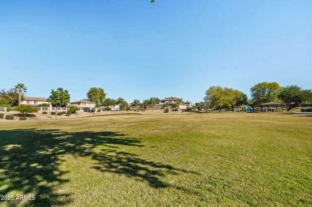 2750 E Milky Way, Gilbert, AZ 85295