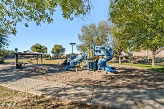 2750 E Milky Way, Gilbert, AZ 85295