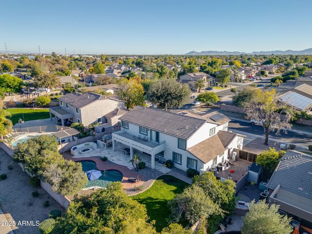 2750 E Milky Way, Gilbert, AZ 85295
