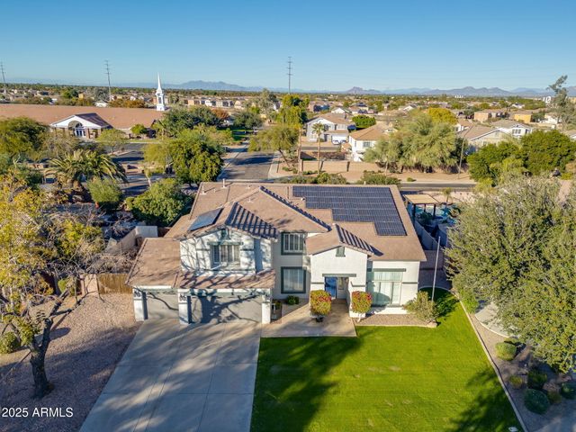 2750 E Milky Way, Gilbert, AZ 85295