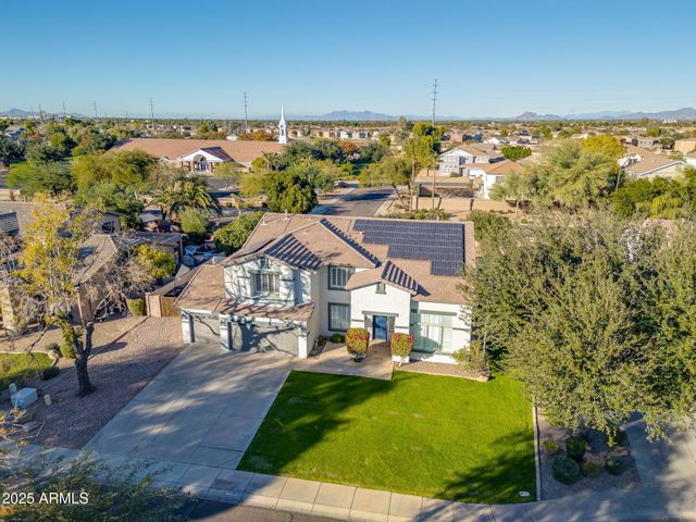 2750 E Milky Way, Gilbert, AZ 85295