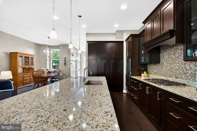 23536 EPPERSON SQ, Brambleton, VA 20148