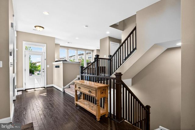 23536 EPPERSON SQ, Brambleton, VA 20148