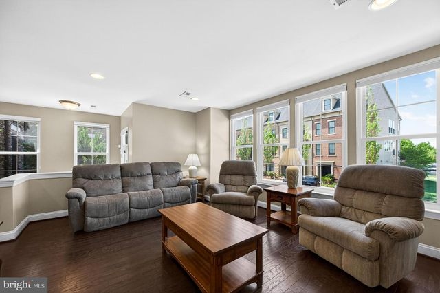 23536 EPPERSON SQ, Brambleton, VA 20148