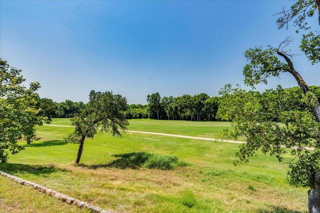 11146 Pinehurst DR, Austin, TX 78747