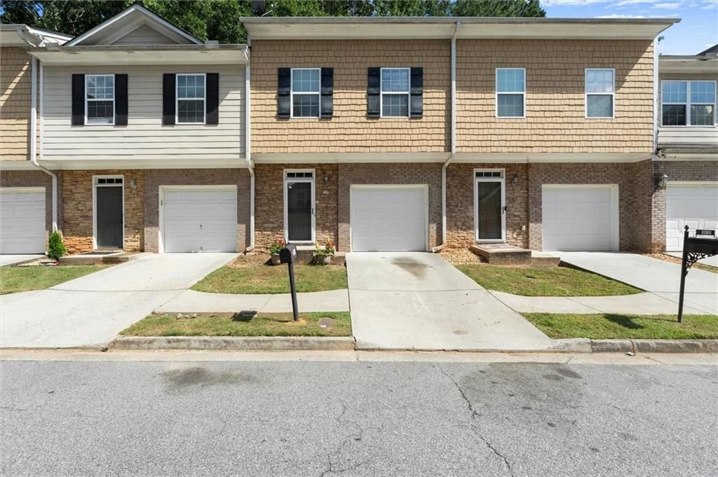 5016 Lower Elm Street, Atlanta, GA 30349