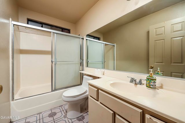 43319 27th Street, Lancaster, CA 93536