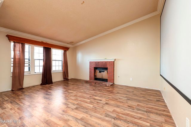 43319 27th Street, Lancaster, CA 93536