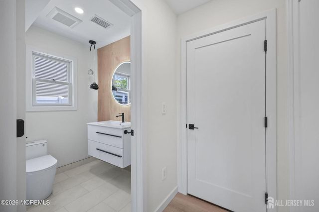 6 Judy Court, Old Bridge, NJ 08857