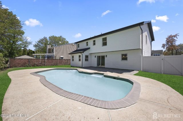 6 Judy Court, Old Bridge, NJ 08857