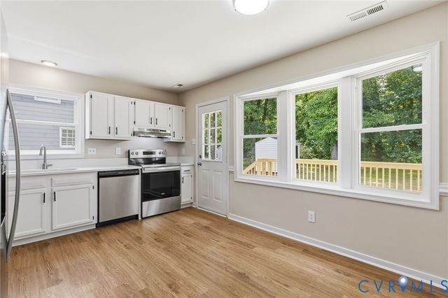 10144 Berrymeade Pl, Glen Allen, VA 23060