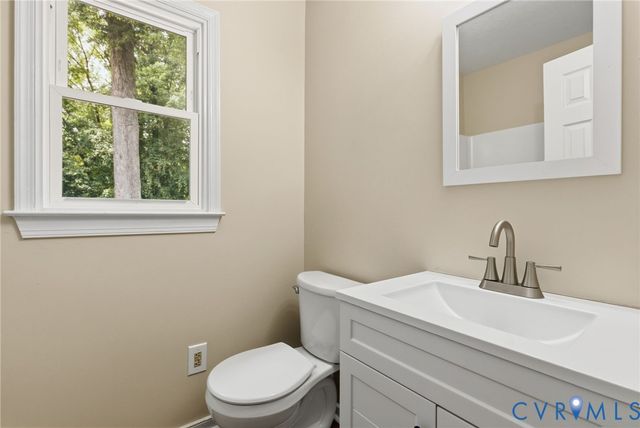 10144 Berrymeade Pl, Glen Allen, VA 23060