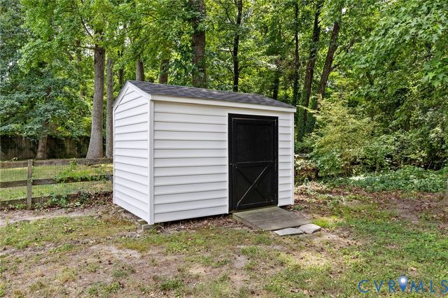 10144 Berrymeade Pl, Glen Allen, VA 23060