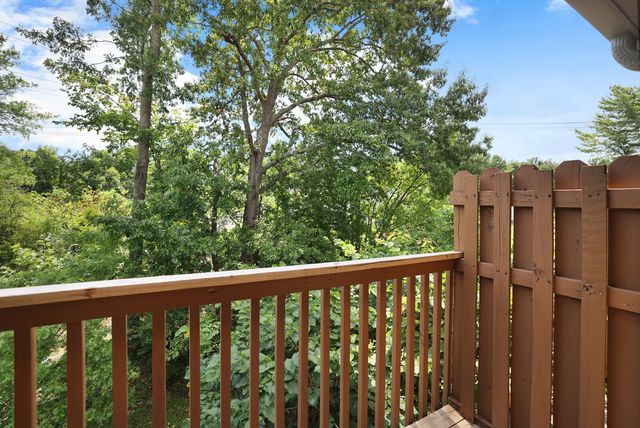 306 Hickory Pl, Nashville, TN 37214