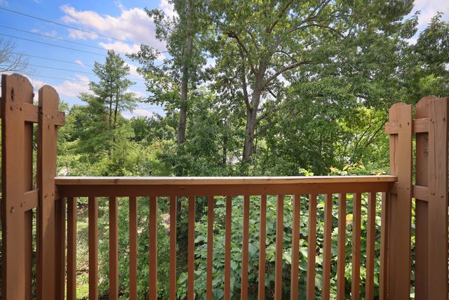 306 Hickory Pl, Nashville, TN 37214