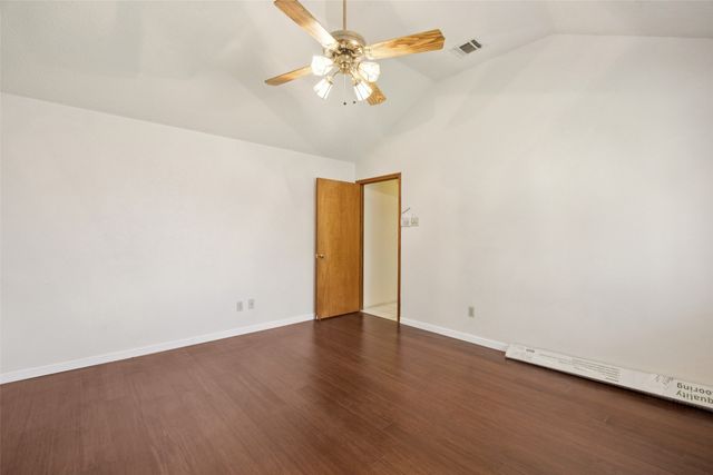 4920 Clover Haven Circle, Dallas, TX 75227