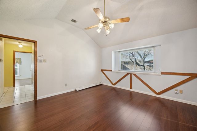 4920 Clover Haven Circle, Dallas, TX 75227