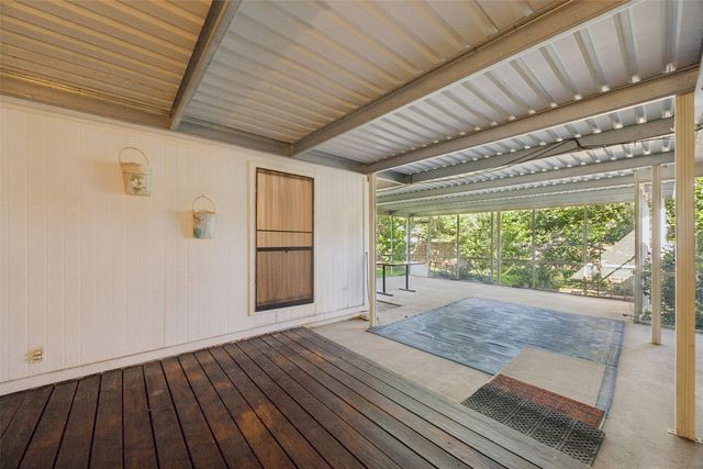 4920 Clover Haven Circle, Dallas, TX 75227