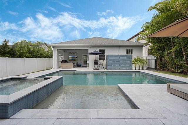 1216 W YALE STREET, Orlando, FL 32804