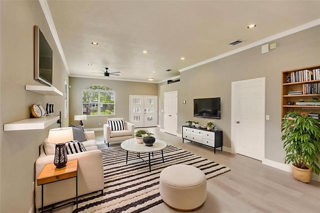 1216 W YALE STREET, Orlando, FL 32804