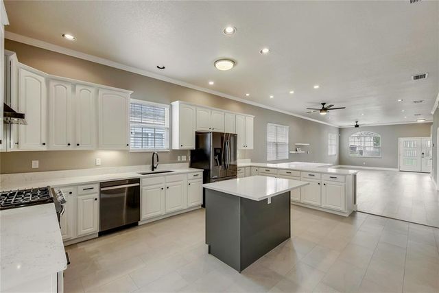 1216 W YALE STREET, Orlando, FL 32804