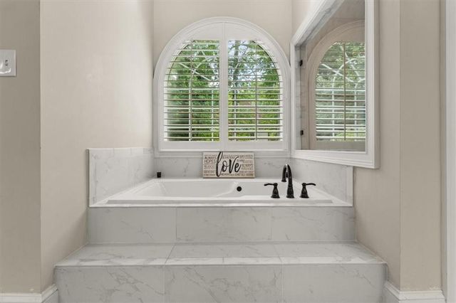 4512 Woodhaven NE, Marietta, GA 30067
