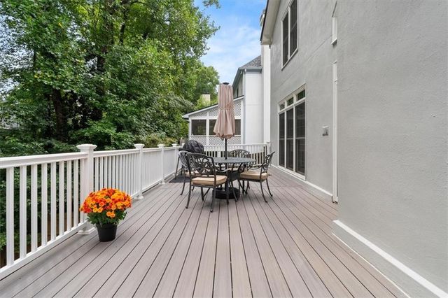 4512 Woodhaven NE, Marietta, GA 30067