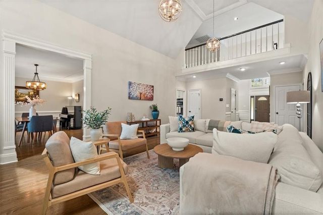 4512 Woodhaven NE, Marietta, GA 30067
