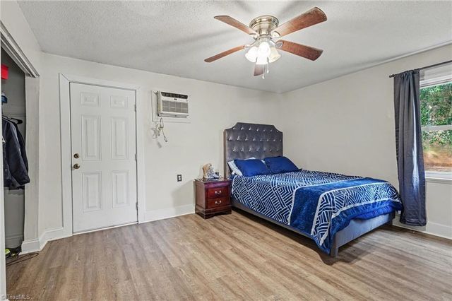 1958 Lakeview Road, Asheboro, NC 27203