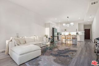 1100 Wilshire Boulevard 3307, Los Angeles, CA 90017