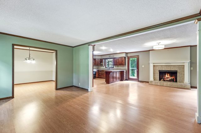 1016 Lakeview Dr, Hermitage, TN 37076