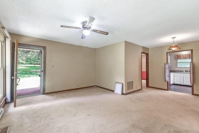 1016 Lakeview Dr, Hermitage, TN 37076