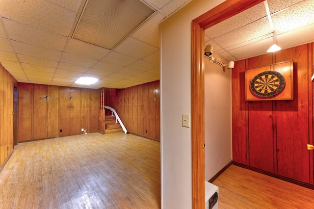 1016 Lakeview Dr, Hermitage, TN 37076