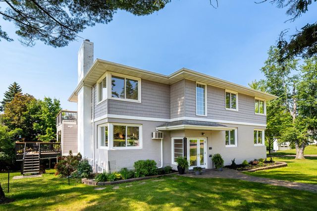 225 N 26th Avenue E, Duluth, MN 55812