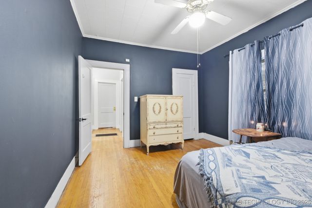 137 E 11th Avenue, Bristow, OK 74010