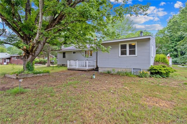 8953 Henry Clay Boulevard, Clay, NY 13041