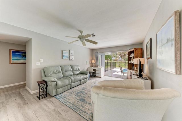 16 OAKLAND HILLS PLACE, Rotonda West, FL 33947