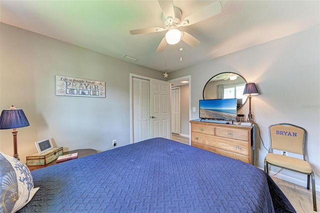 16 OAKLAND HILLS PLACE, Rotonda West, FL 33947