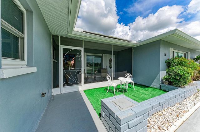 16 OAKLAND HILLS PLACE, Rotonda West, FL 33947