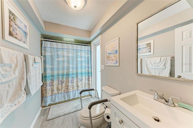 16 OAKLAND HILLS PLACE, Rotonda West, FL 33947