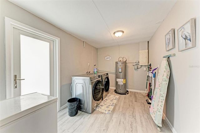 16 OAKLAND HILLS PLACE, Rotonda West, FL 33947