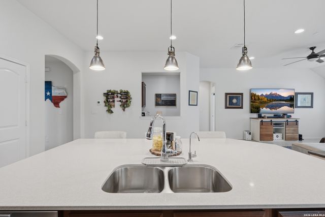 9158 Curling Post, Schertz, TX 78154