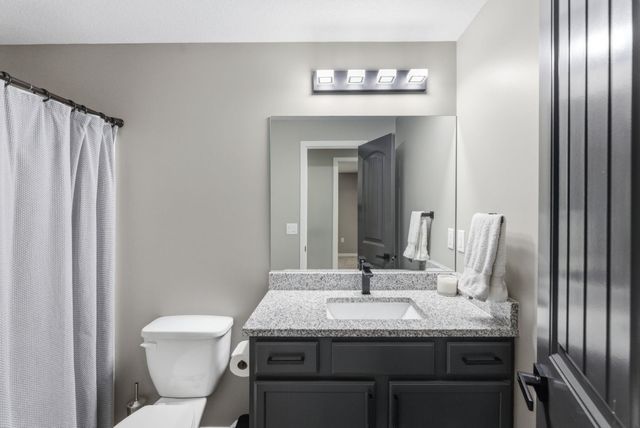 12006 E Mainsgate, Wichita, KS 67226