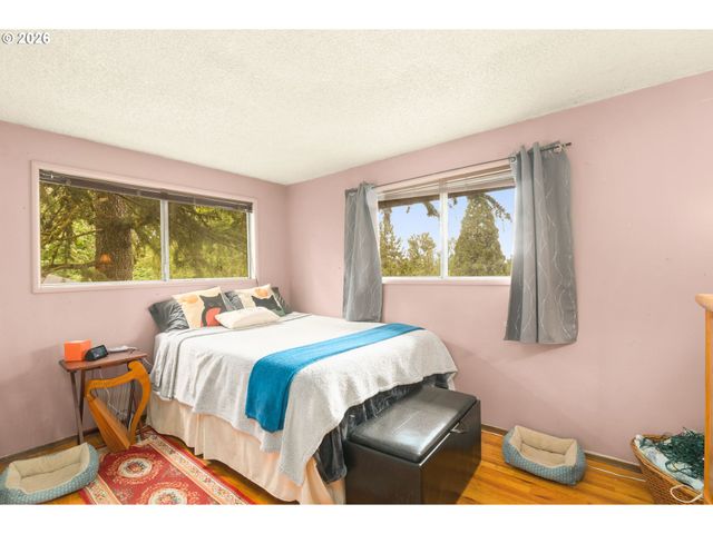 19780 WHITE CLOUD Cir, West Linn, OR 97068