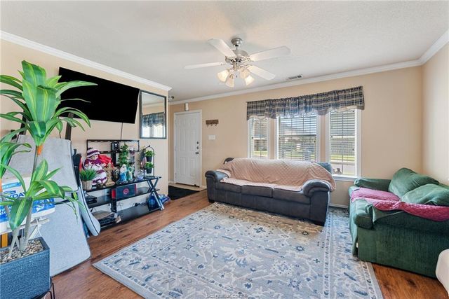 2330 Autumn Chase Loop A, College Station, TX 77840