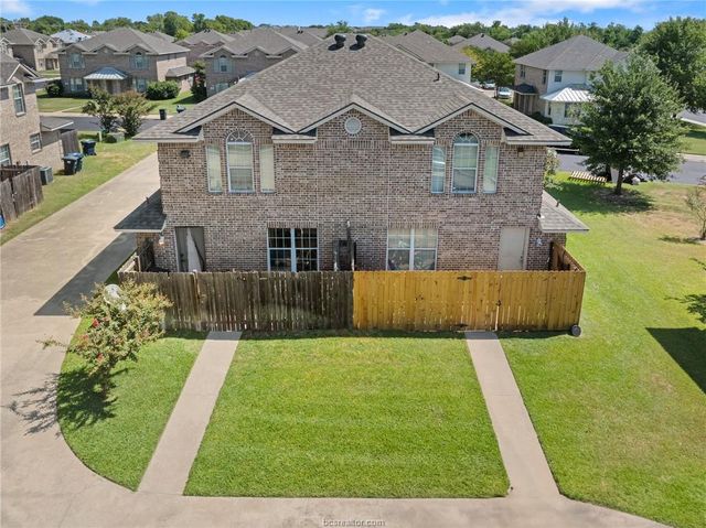2330 Autumn Chase Loop A, College Station, TX 77840