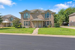 2330 Autumn Chase Loop A, College Station, TX 77840