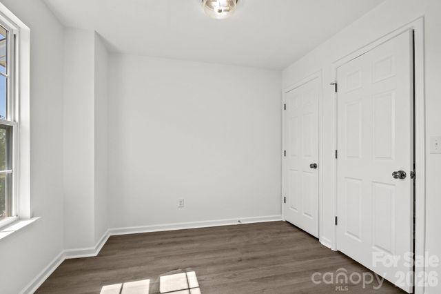 16209 Peachmont Drive, Cornelius, NC 28031